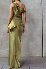 Load image into Gallery viewer, MOSS: CLAUDIA SKIRT - OLIVE
