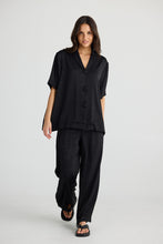 Load image into Gallery viewer, BRAVE &amp; TRUE: DANA SHIRT - BLACK
