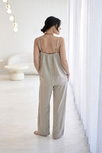 Load image into Gallery viewer, EADIE: LINEN CAMI - NATURAL
