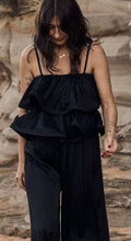 Load image into Gallery viewer, MAMAPAPA: GORDES FRILL TOP - BLACK
