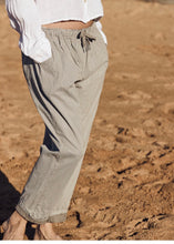 Load image into Gallery viewer, MAMAPAPA: PEPA PANTS - GREY/WHITE

