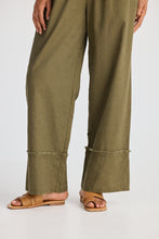 Load image into Gallery viewer, SHANTY: SIENNA PANT- KHAKI
