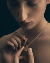 Load image into Gallery viewer, TEMPLE OF THE SUN: AGNI NECKLACE-GOLD
