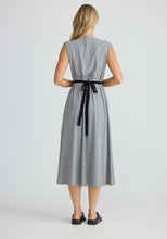 Load image into Gallery viewer, HOMELOVE: FREE TIME DRESS - GREY MARLE
