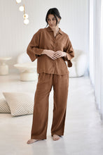 Load image into Gallery viewer, EADIE: FUNDAMENTAL WIDE LEG LINEN PANT - NUTMEG
