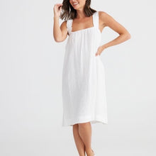 Load image into Gallery viewer, HOLIDAY: PENNY DRESS - WHITE (SALE)
