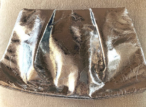 MISS MOSS: CLUTCH - METALLIC SILVER