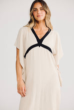 Load image into Gallery viewer, HOLIDAY: LUMA KAFTAN - NATURAL/BLACK
