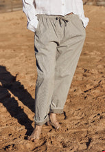 Load image into Gallery viewer, MAMAPAPA: PEPA PANTS - GREY/WHITE
