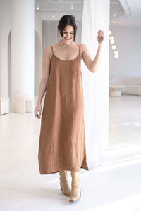 EADIE: FUNDAMENTAL LINEN MIDI DRESS - NUTMEG