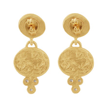 Load image into Gallery viewer, CLEOPATRAS BLING: FERHADIJA EARRINGS - 18K GOLD PLATED
