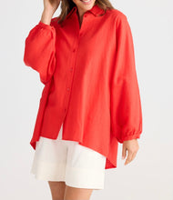 Load image into Gallery viewer, BRAVE &amp; TRUE: MONTY SHIRT - POPPY RED
