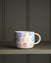 Load image into Gallery viewer, ROBERT GORDON x CLAIRE RITCHIE: MUG - BIG FLOWER HEART
