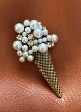 Load image into Gallery viewer, MISS MOSS: CONEY ISLAND BROOCH
