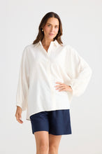 Load image into Gallery viewer, BRAVE &amp; TRUE: MONTY SHIRT - OFF WHITE
