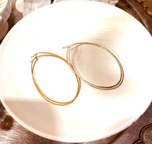Load image into Gallery viewer, LA OVAL HOOPS - BRASS

