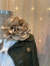 Load image into Gallery viewer, THE ITALIAN CARTEL: SILLABARE TRENCH - JUNIPER/OLIVE
