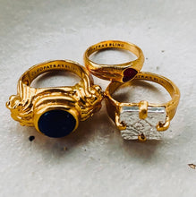 Load image into Gallery viewer, CLEOPATRA’S BLING - PARIAN SIGNET RING - 18K GOLD PLATED
