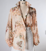 Load image into Gallery viewer, MOSS: ADELE BLOUSE - SPRING FLORAL
