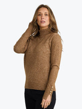 Load image into Gallery viewer, BRAVE &amp; TRUE: PILOT KNIT - NUT MARLE

