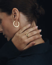 Load image into Gallery viewer, TEMPLE OF THE SUN: VENUS SIGNET RING - GOLD VERMEIL
