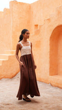 Load image into Gallery viewer, SHANTY: BRITTA DRESS - CHOCOLATE/NATURAL
