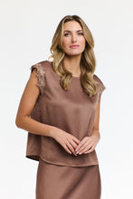 Load image into Gallery viewer, 365 DAYS: STERLING LACE TRIM TEE - COCO
