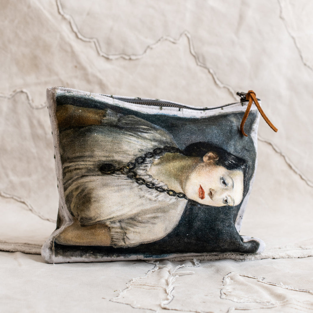 SWARM CANVAS PAINTING CLUTCH - ISABELLE