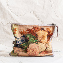 Load image into Gallery viewer, SWARM CANVAS PAINTING CLUTCH - CHRYSANTHEMUM
