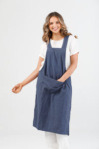 HOLIDAY: APRONS