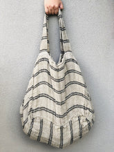 Load image into Gallery viewer, VACAY SHOULDER TOTE:ANTIBES -  BLUE STRIPE
