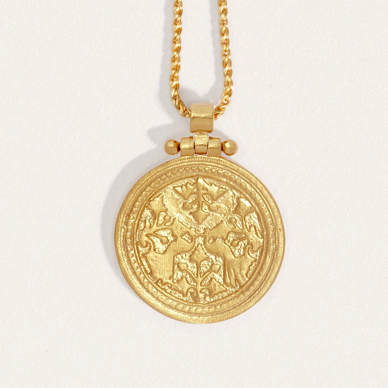 TEMPLE OF THE SUN: PEACOCK NECKLACE - GOLD VERMEIL – moss grotto