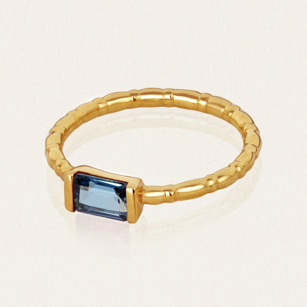 TEMPLE OF THE SUN: PIA RING TOPAZ